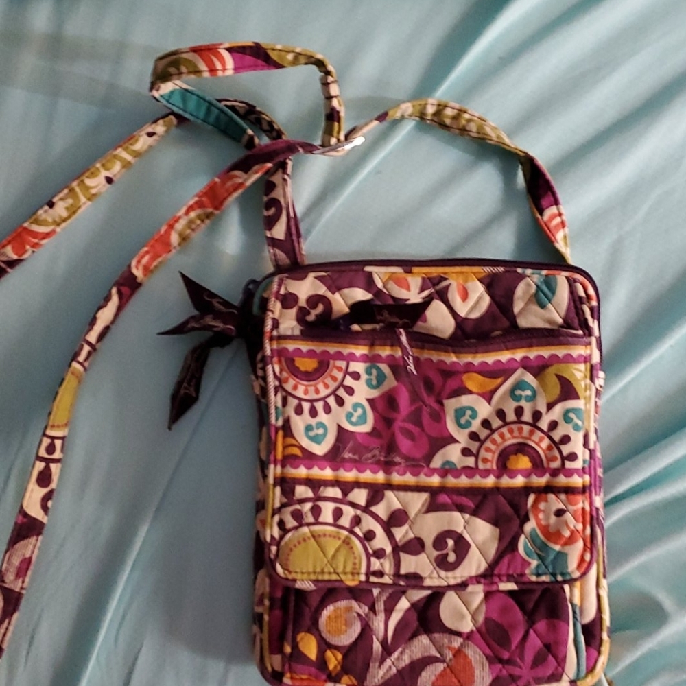 Vera Bradley small cloth purse/w adj strap